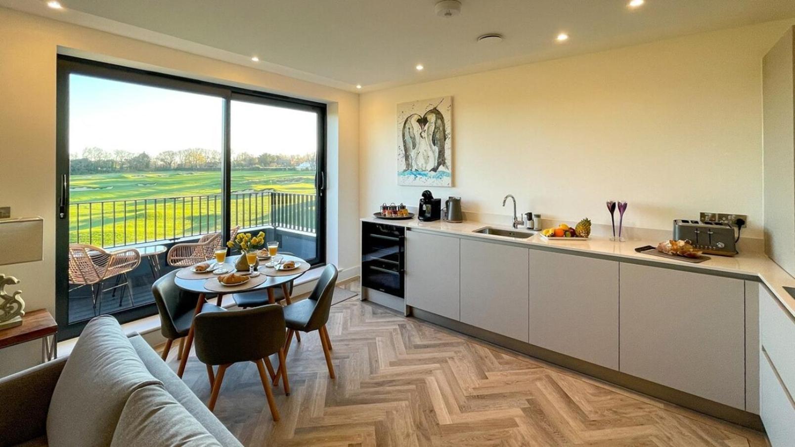 Luxury Ocean & North Foreland Golf View By Adliv Broadstairs Esterno foto
