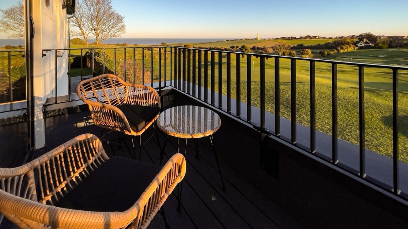 Luxury Ocean & North Foreland Golf View By Adliv Broadstairs Esterno foto